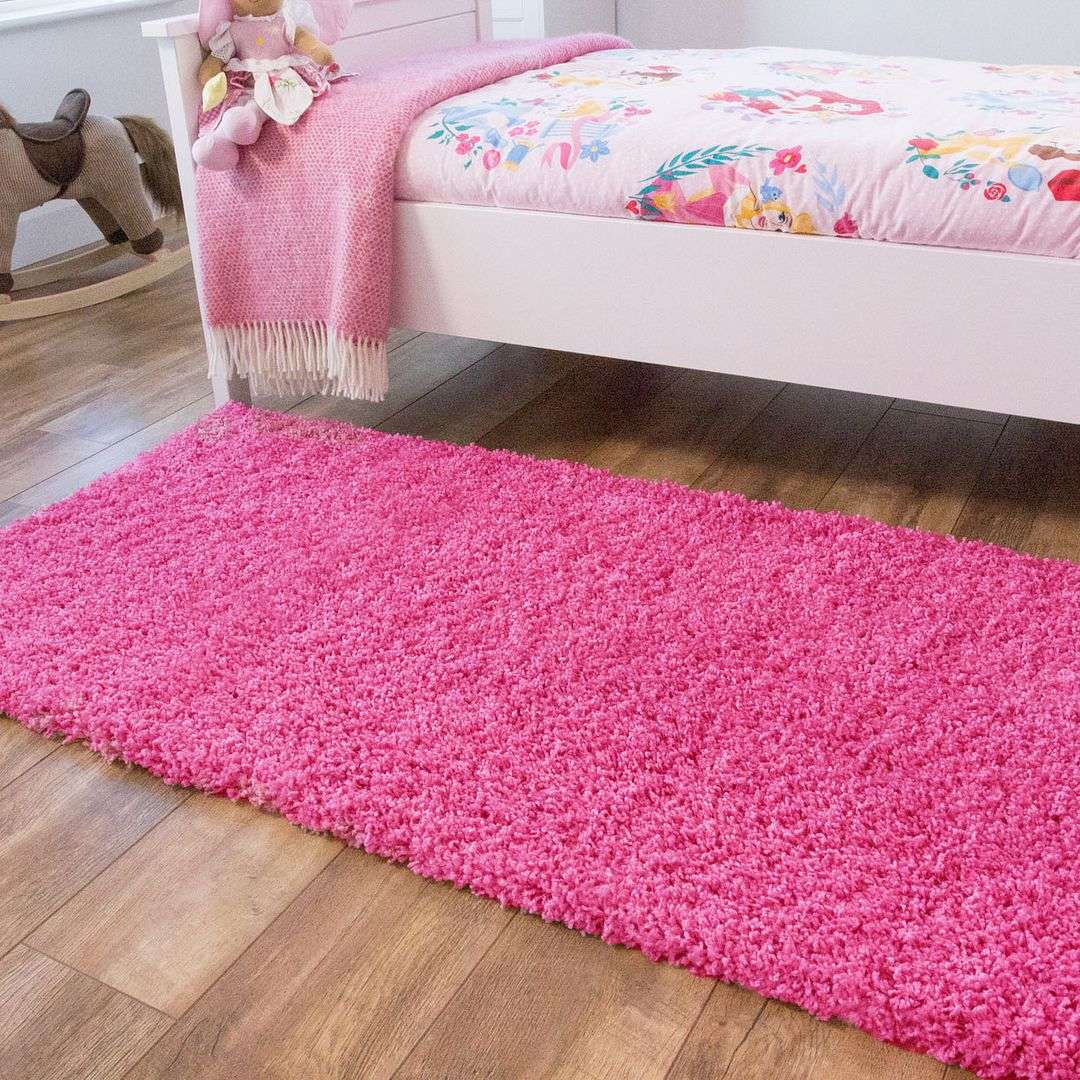 Barbie Pink Shaggy Rug - Image 3