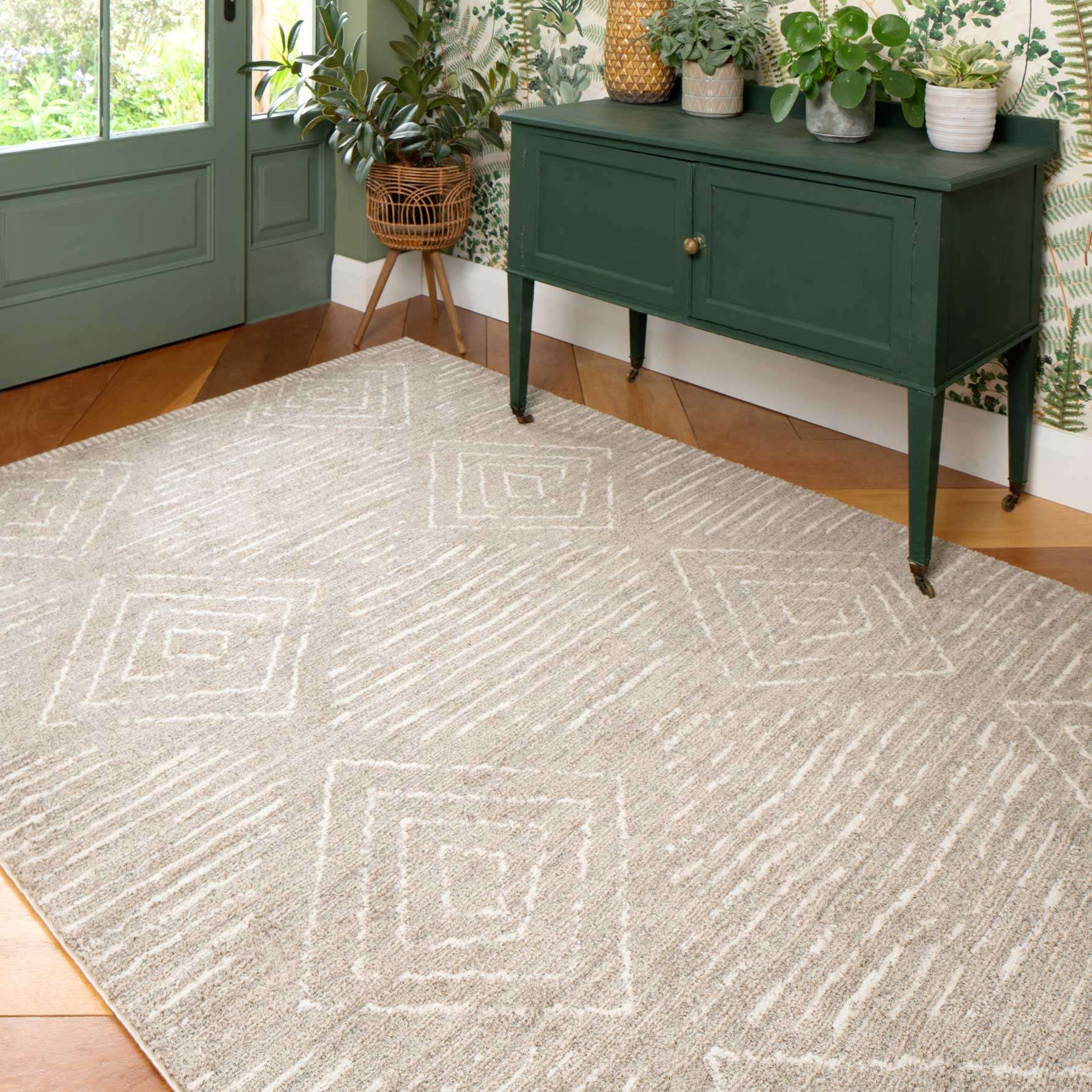 Cosy Soft Diamond Beige Moroccan Berber Bedroom Rug - Image 3