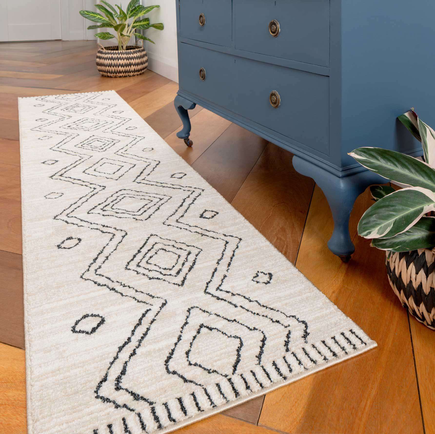 Cosy Soft Underfoot Cream Moroccan Berber Runner Rug