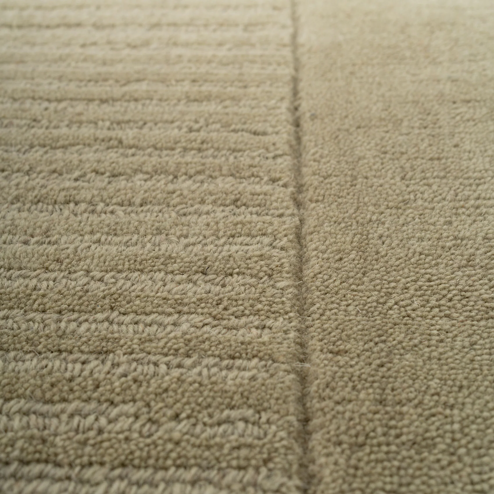Green Bordered Wool Rug - Olann Green - Image 8