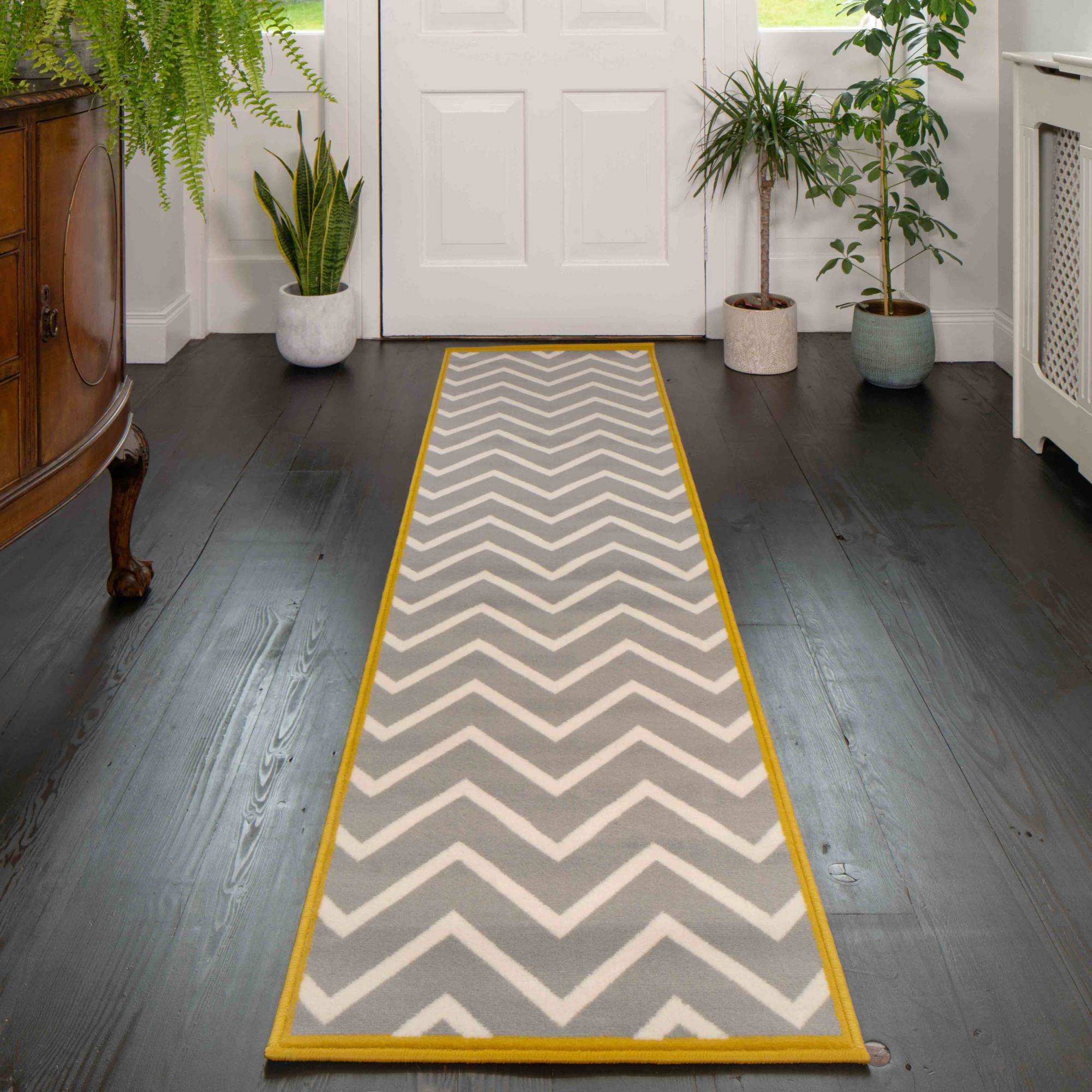 Grey Chevron Bordered Rug - Image 3