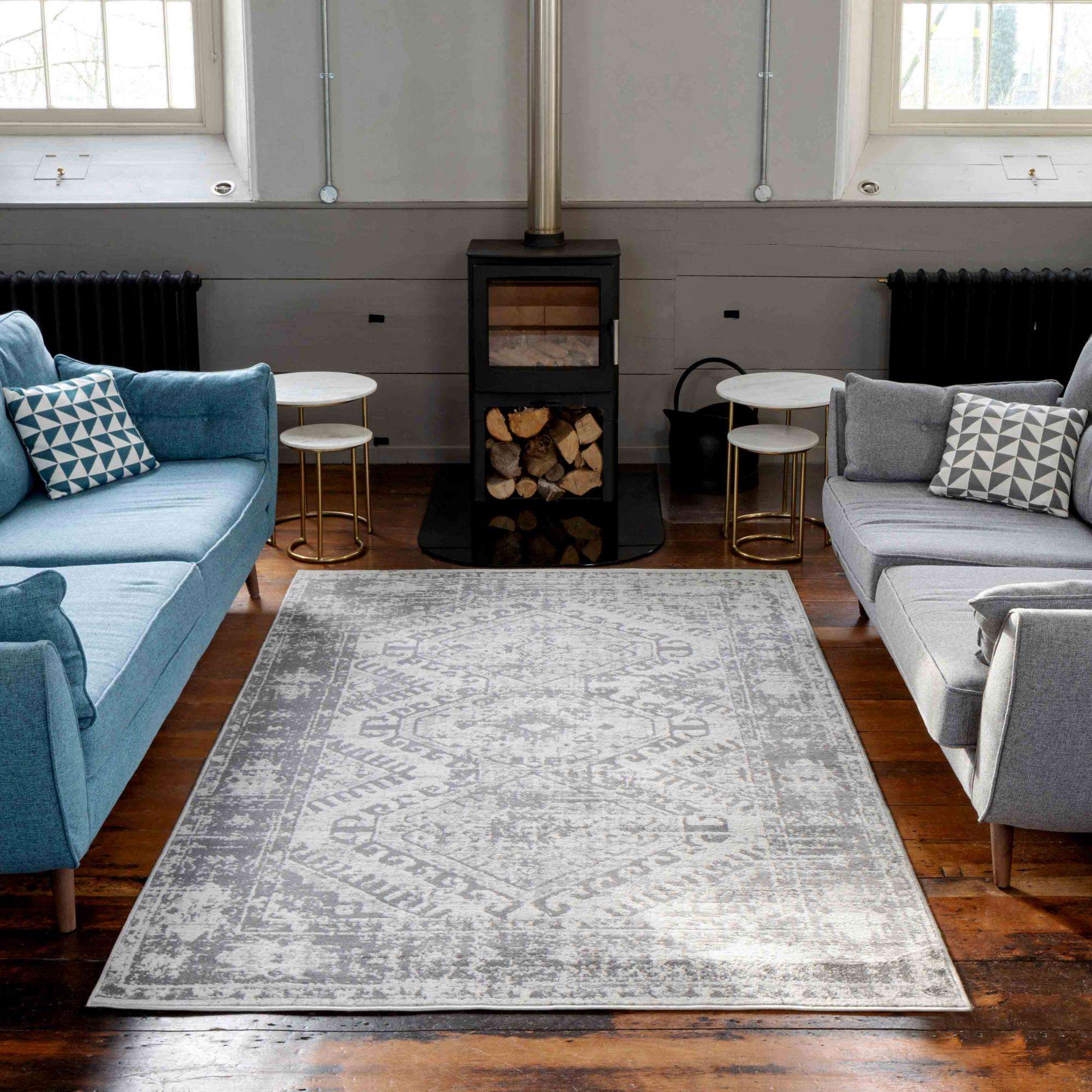 Grey Distressed Vintage Large Living Room Rugs - Image 3