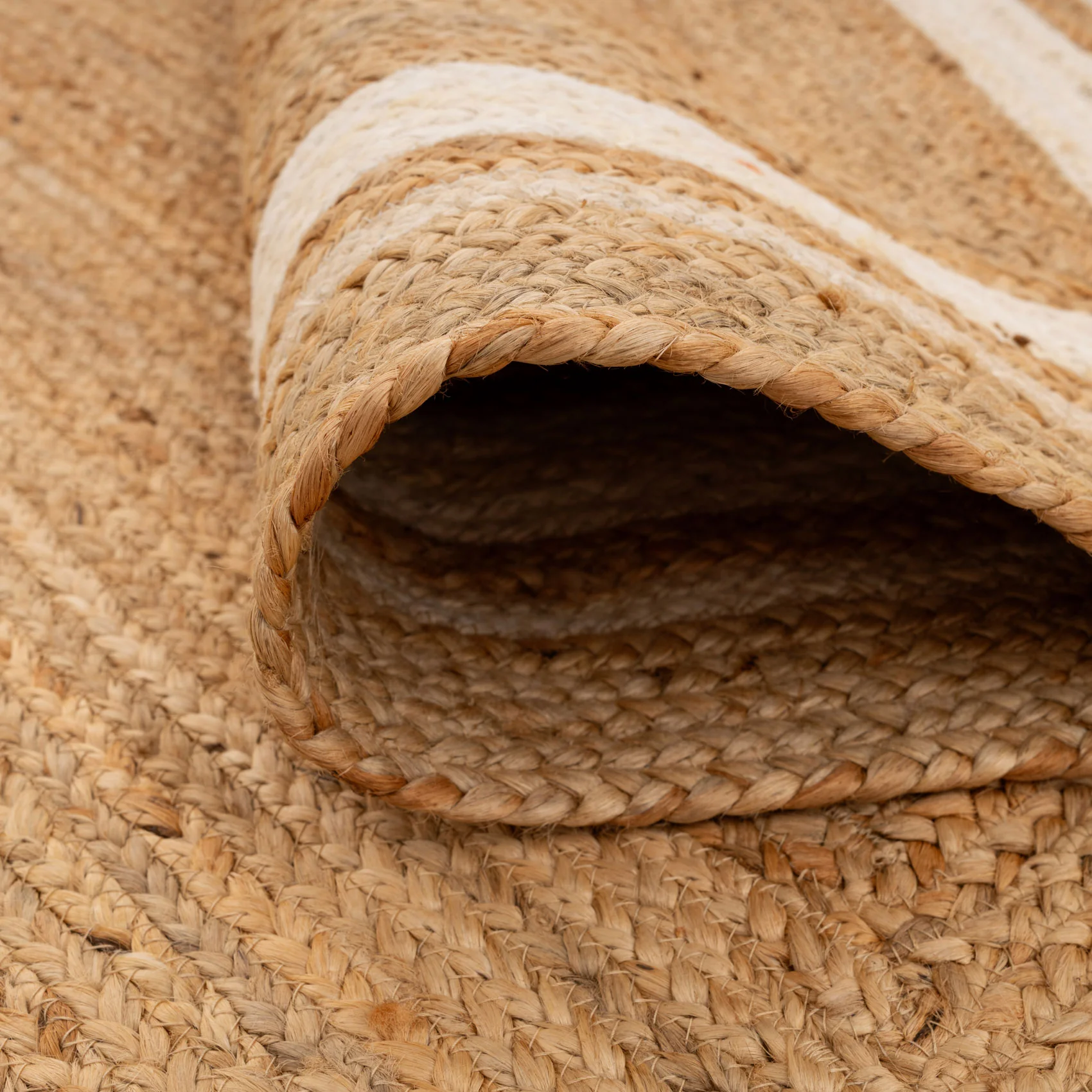 Natural Bordered Jute Rug - Laurel - Image 10