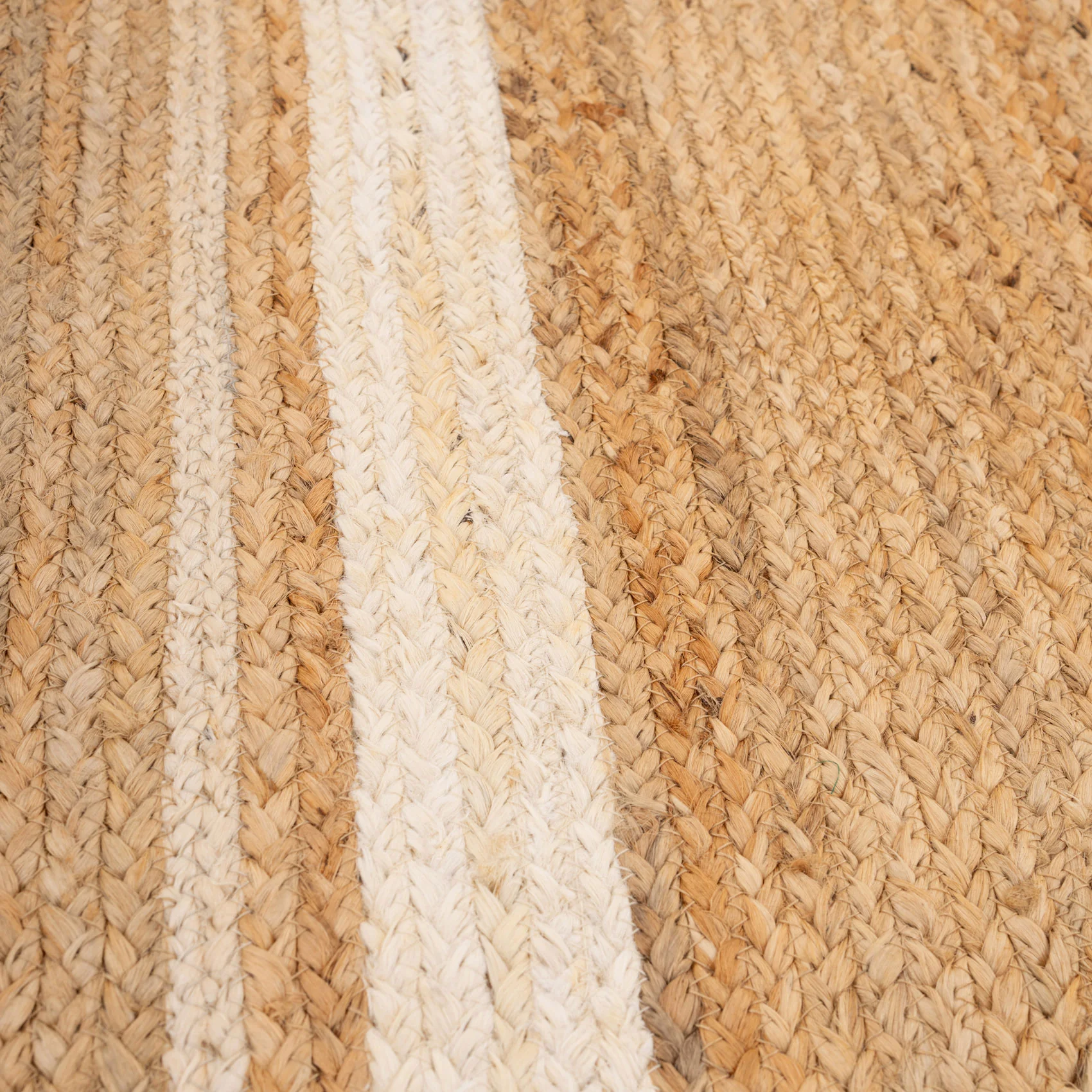Natural Bordered Jute Runner Rug - Laurel - Image 5