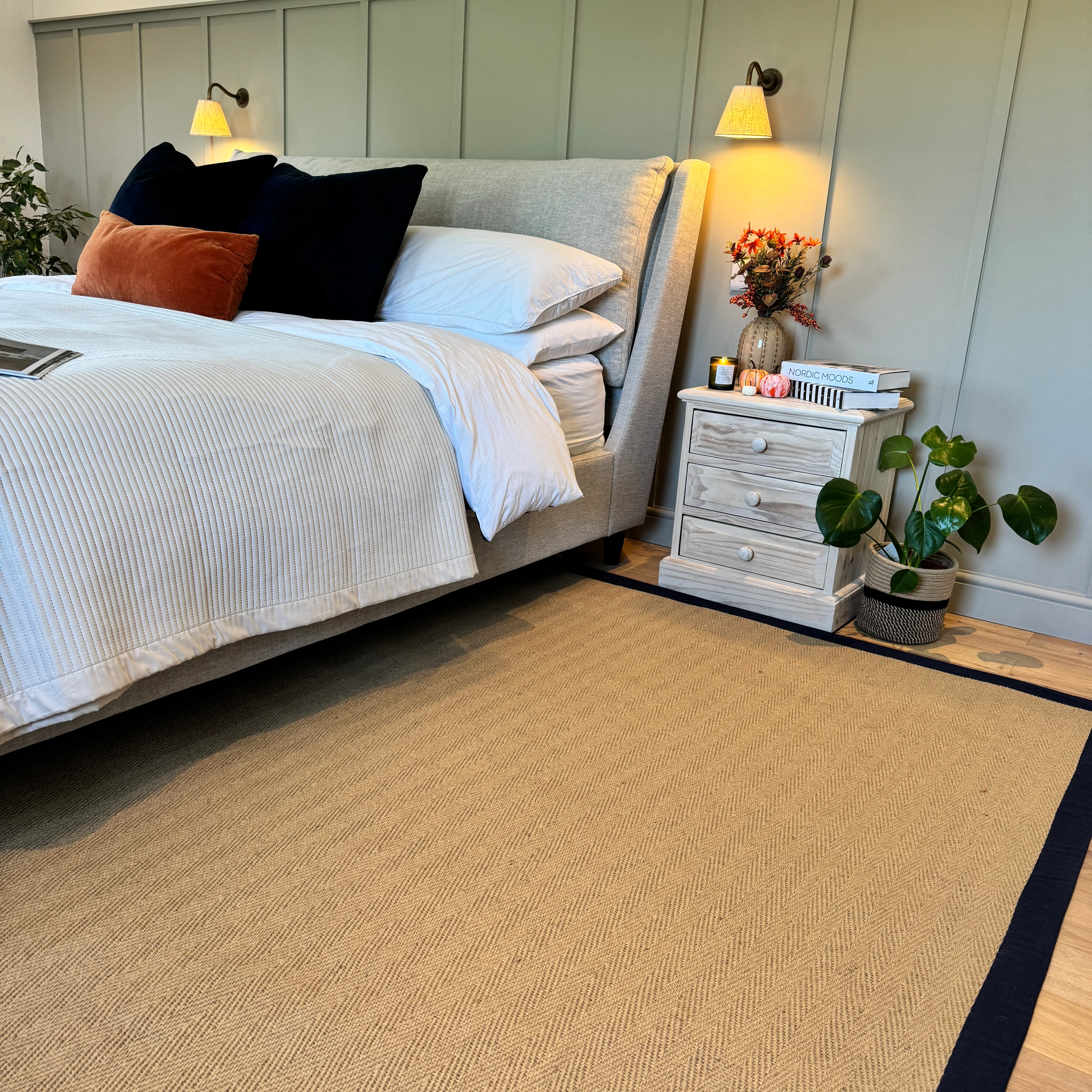 Navy Border Jute Rug - Juliette Navy - Image 4